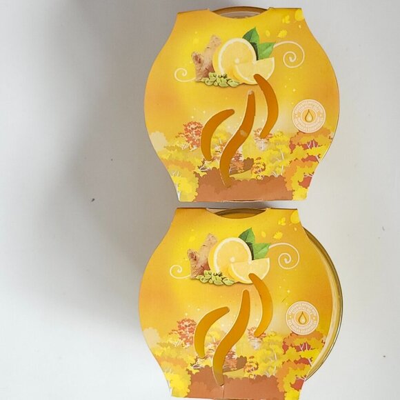 LIMITED EDITION GLADE Three Wick Scented Candles Sparkling Citrus Sunrise BNIP - Picture 2 of 6